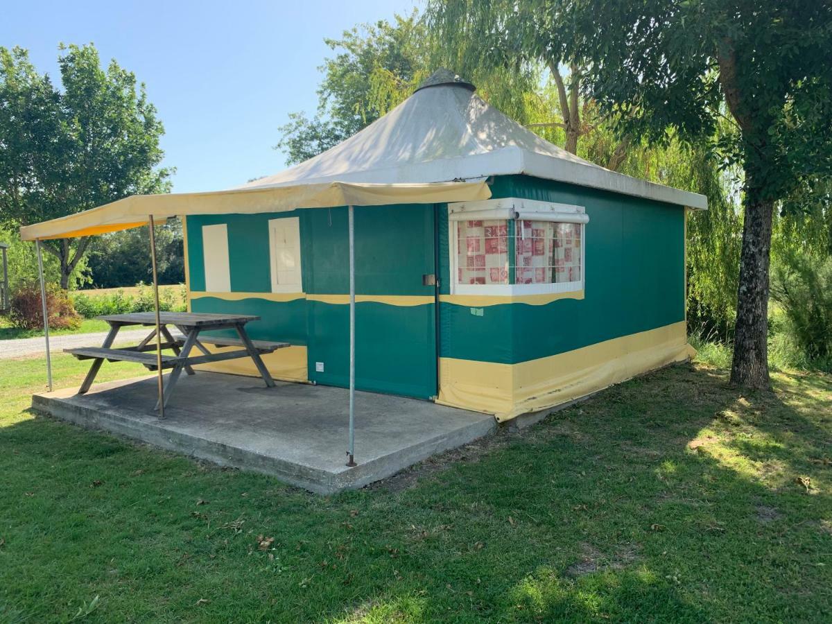 Camping Du Lac De Saujon Exterior photo